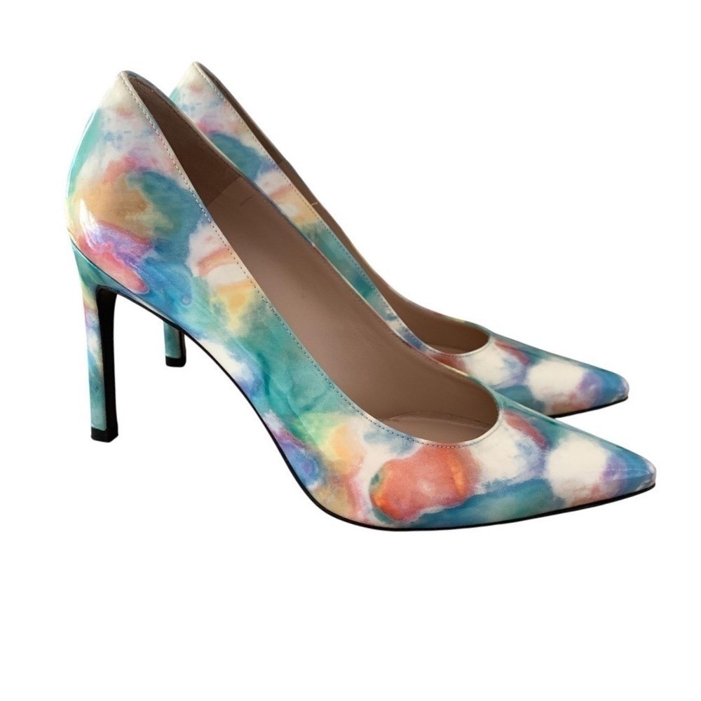 Stuart Weitzman Watercolor Floral Leather Pointed Toe Pumps Heels Size 8